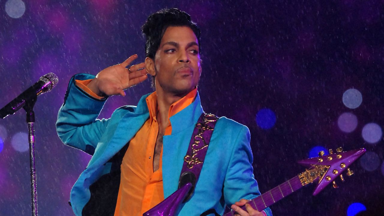 Prince's 2007 NFL Super Bowl Halftime Performance One of the Most